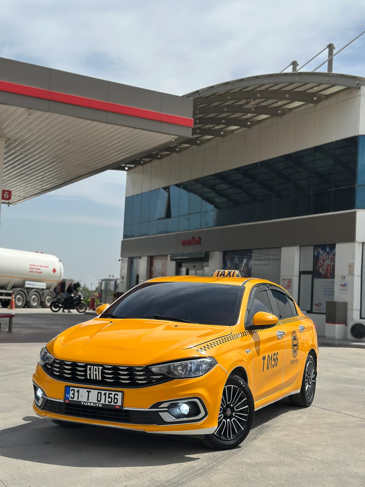 Konforlu Taksi Hizmeti Aracı